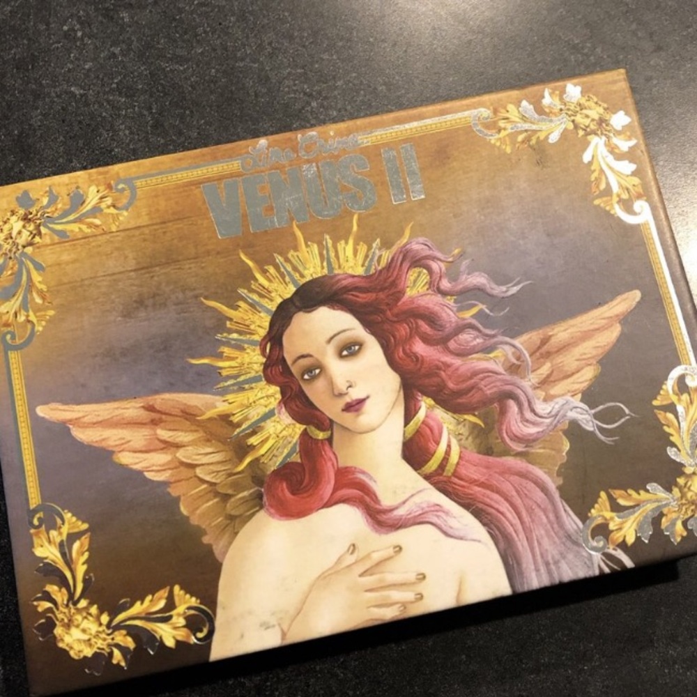 Limecrime Venus 2 palette
